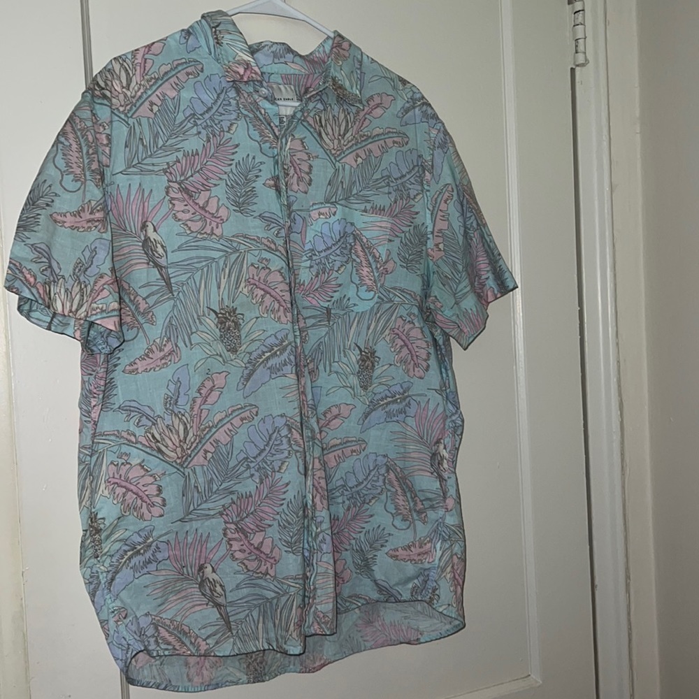 American Eagle button down size XL